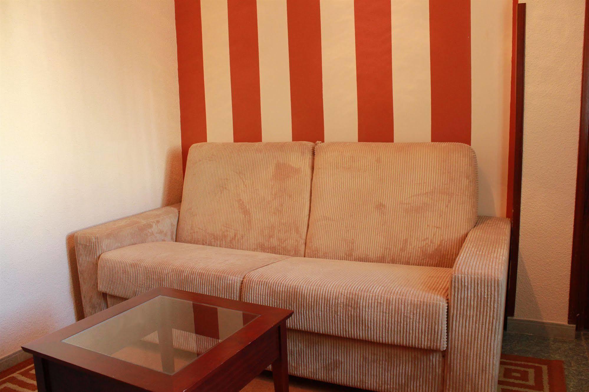 Hotel La Paz อูเบดา ภายนอก รูปภาพ