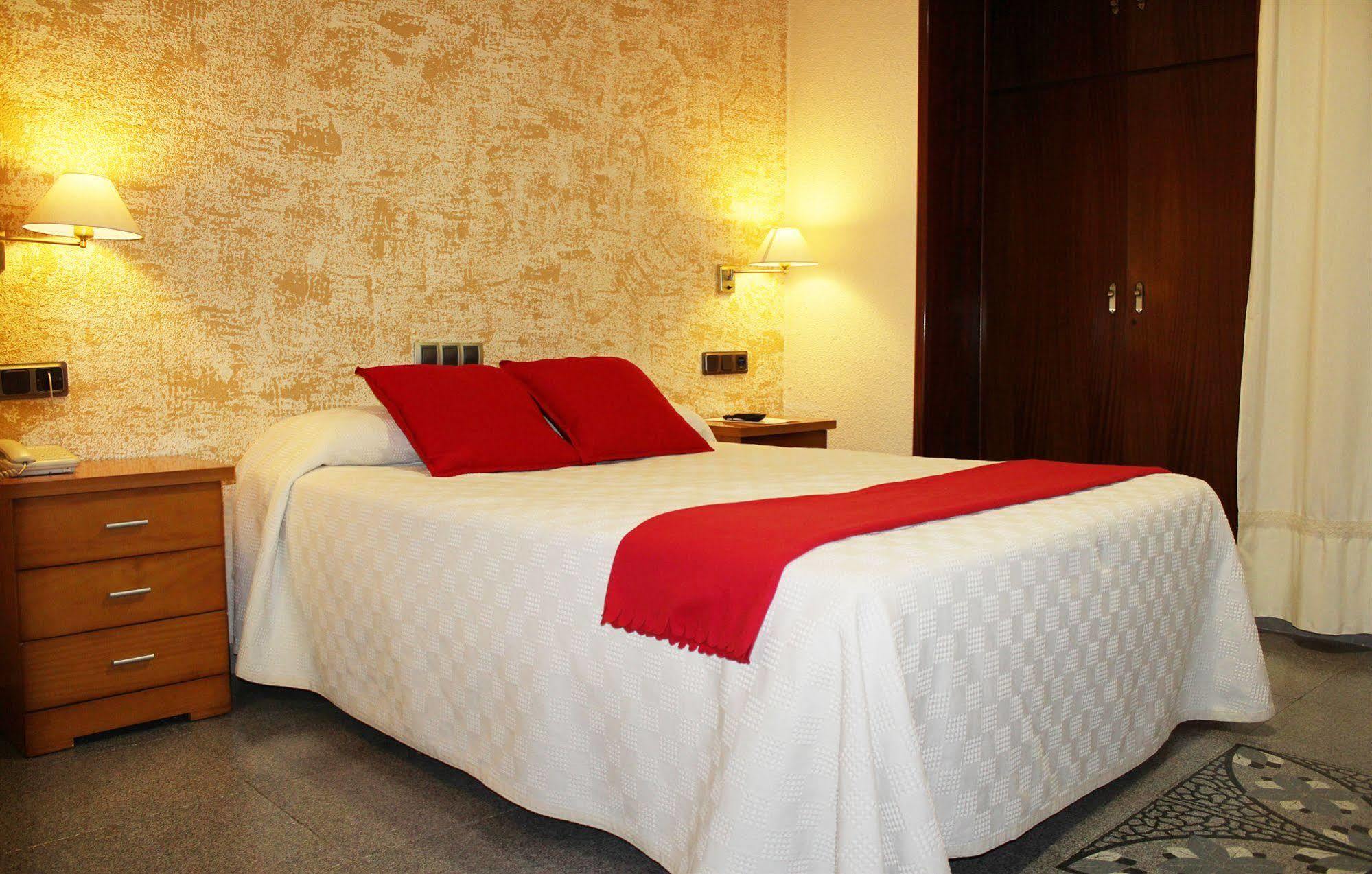 Hotel La Paz อูเบดา ภายนอก รูปภาพ