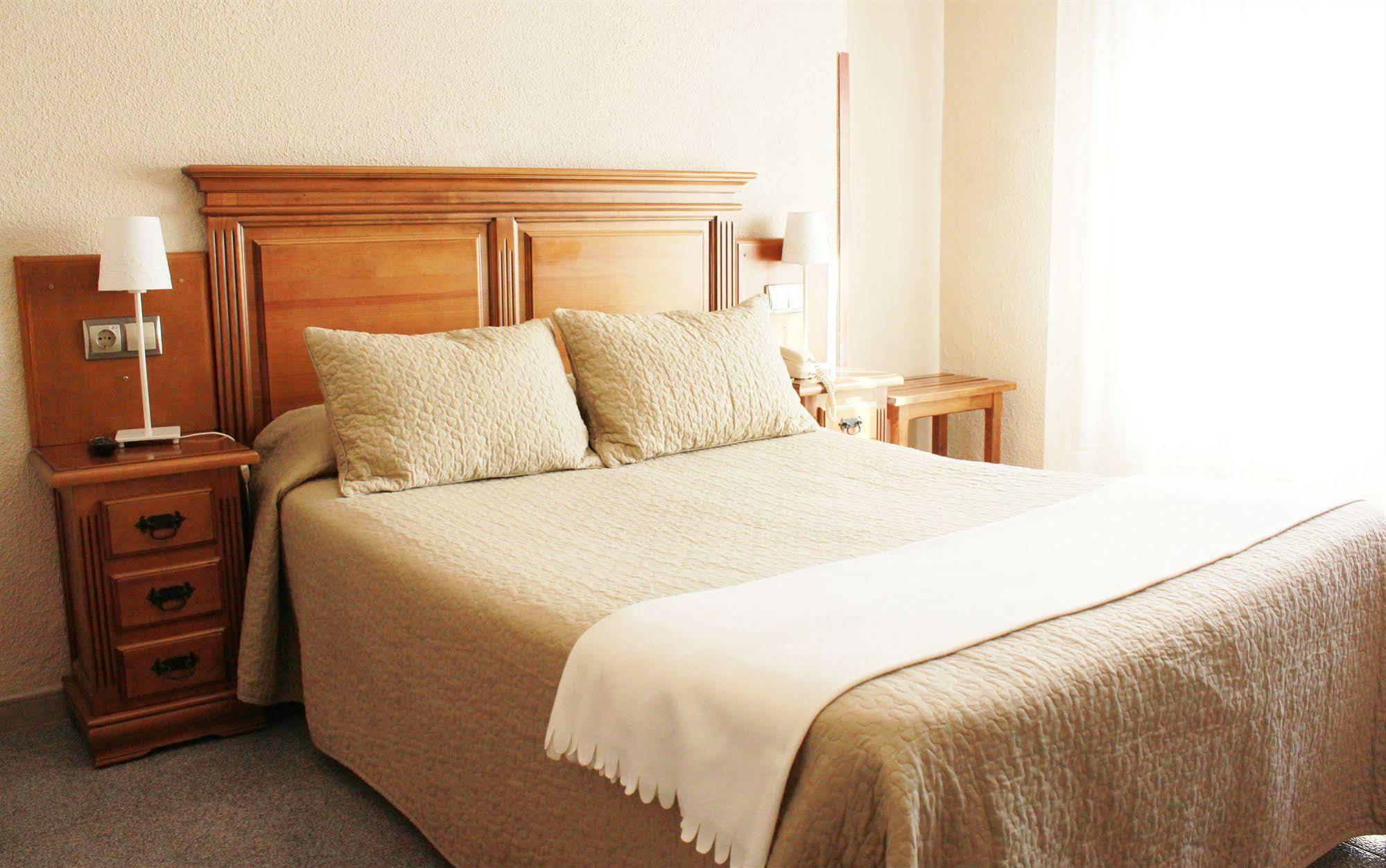 Hotel La Paz อูเบดา ภายนอก รูปภาพ
