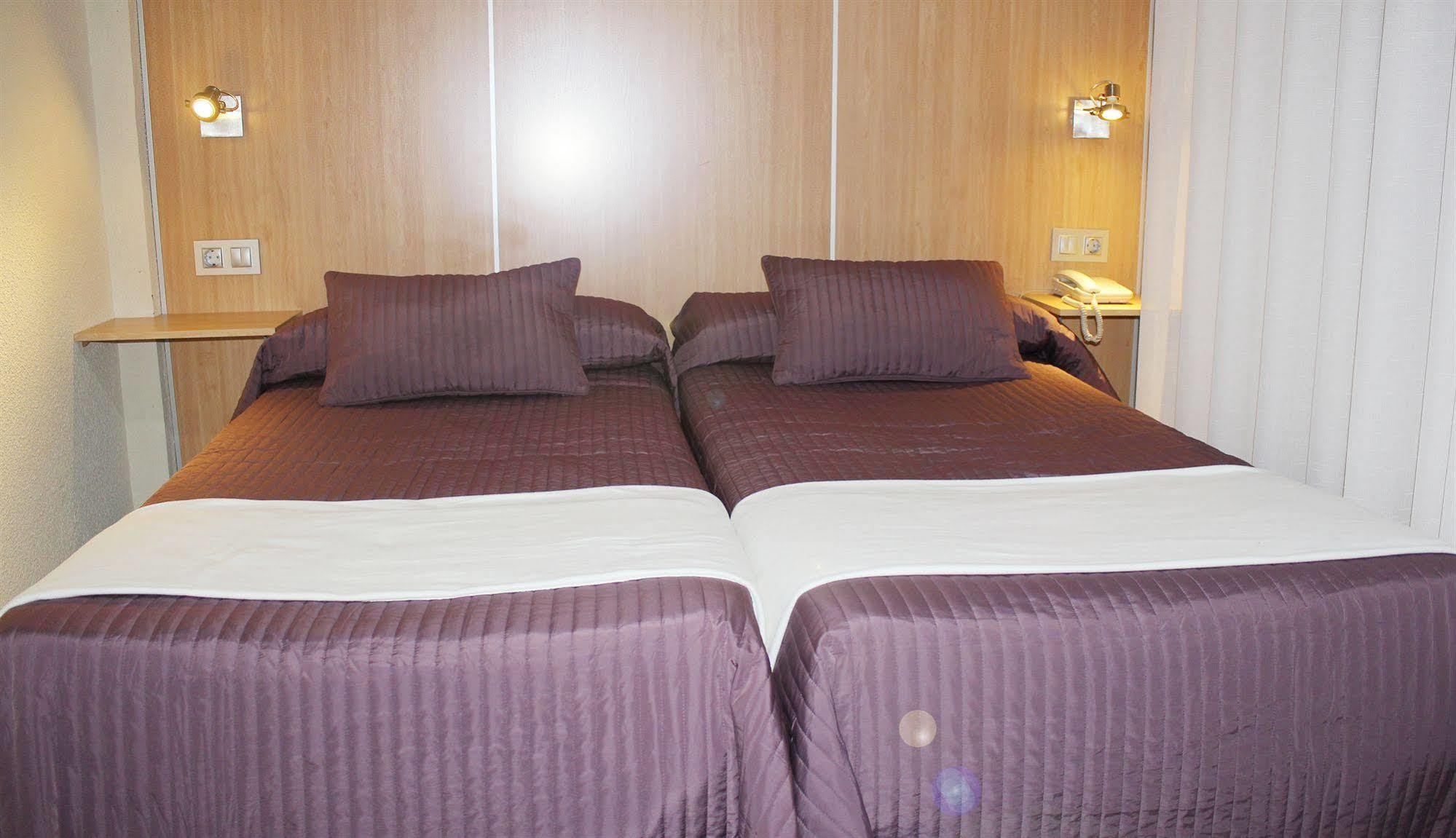Hotel La Paz อูเบดา ภายนอก รูปภาพ